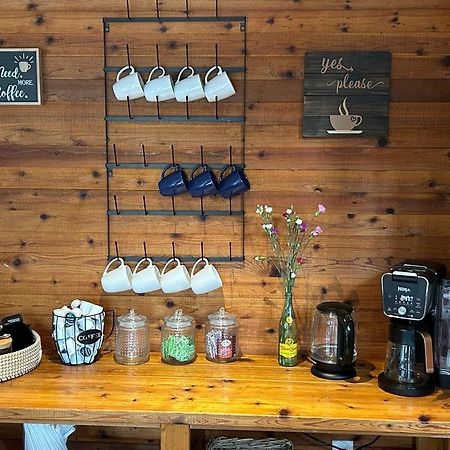 Great Blue Lodge - Spacious Ski Lodge, Hot Tub, Sauna, Game Room & More Government Camp Ngoại thất bức ảnh